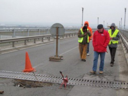 Traficul pe Podul Giurgiu-Ruse a fost redeschis pentru TIR-uri
